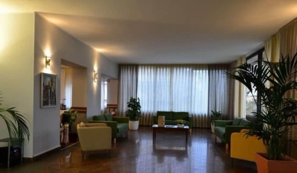 Hotel Bella Peschiera Peschiera del Garda Exteriör bild